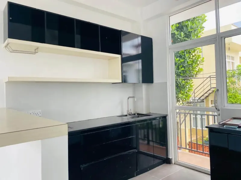4-BEDROOM APARTMENT FOR RENT – THALAHENA, MALABE photo 5