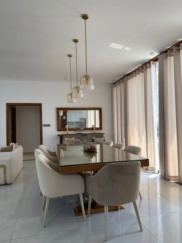 3 BED HOUSE · MOUNT LAVINIA photo 6