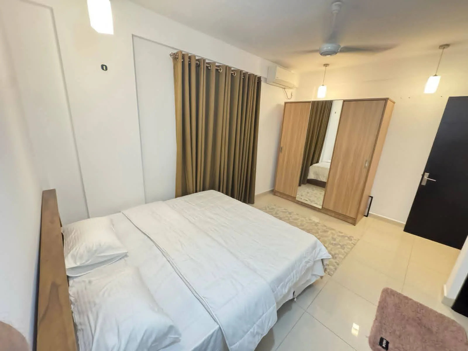 LUXURY FULLY FURNISHED 3BR APARTMENT FOR RENT – MT LAVINIA photo 3