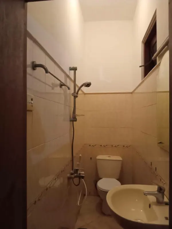 UNFURNISHED HOUSE FOR RENT IN MOUNT LAVINIA photo 6