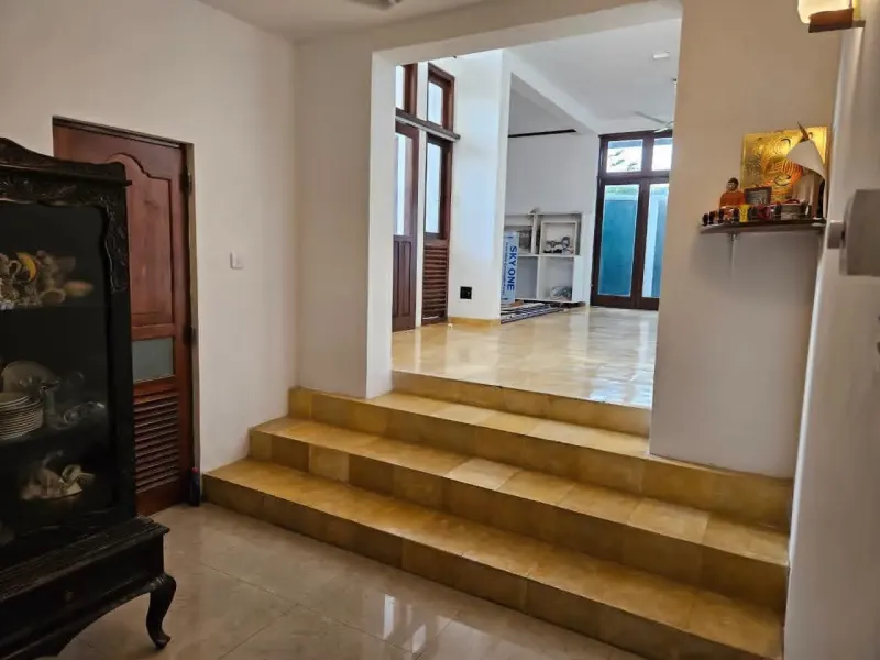 NEWLY RENOVATED FURNISHED HOUSE FOR RENT IN MOUNT LAVINIA
