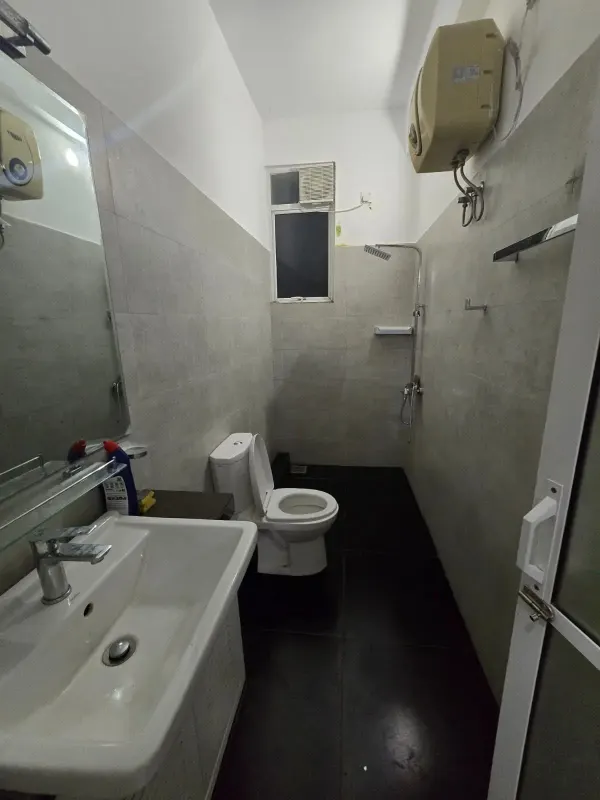 PENTHOUSE APARTMENT FOR RENT IN MOUNT LAVINIA photo 3