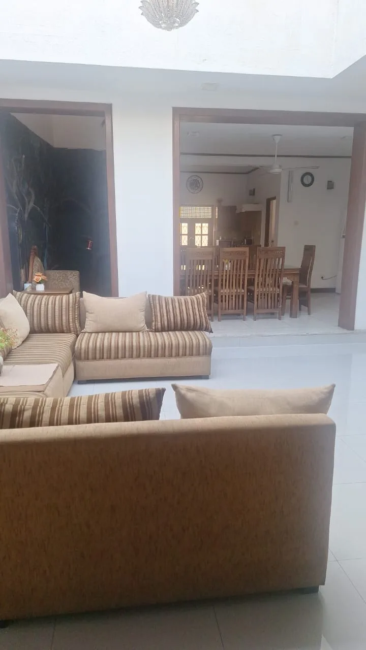 SPACIOUS 5 BEDROOM HOUSE FOR RENT IN NUGEGODA – LKR 350,000 PER MONTH