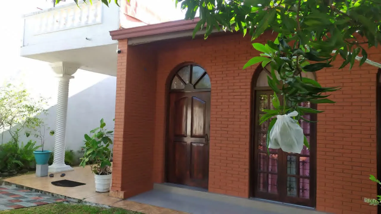 FULLY FURNISHED 3-BEDROOM HOUSE FOR RENT – ABULDENIYA, NUGEGODA