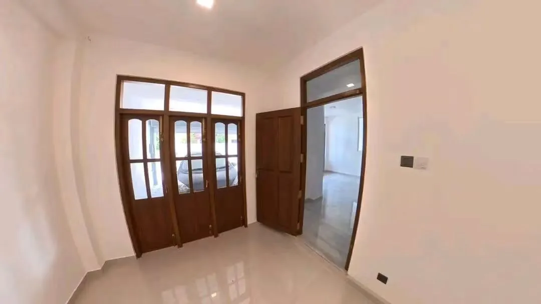 NEWLY BUILT GROUND FLOOR APARTMENT FOR RENT | PANNIPITIYA photo 2
