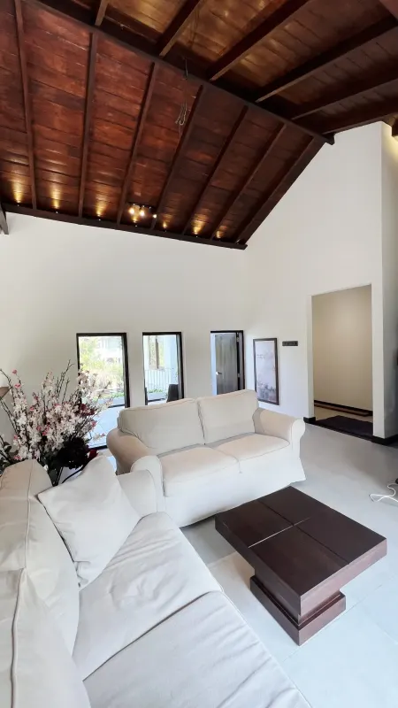 4 BED HOUSE · PELAWATTE photo 5