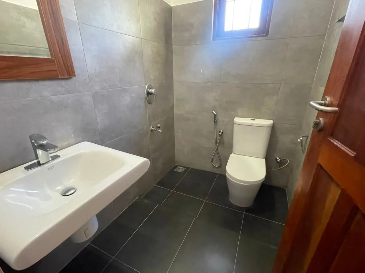 4-BEDROOM HOUSE FOR RENT – RAJAGIRIYA photo 4