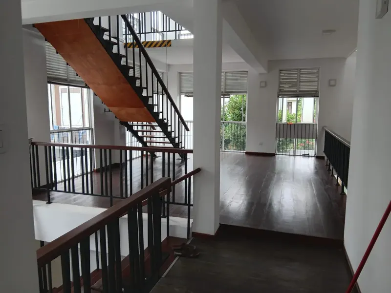 MODERN 4 BEDROOM HOUSE FOR RENT – THALAWATHUGODA | LKR 310,000 / HA photo 6