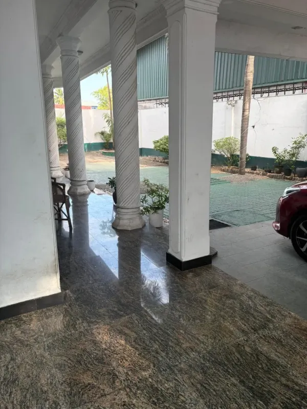 7 BED HOUSE · WATTALA photo 2