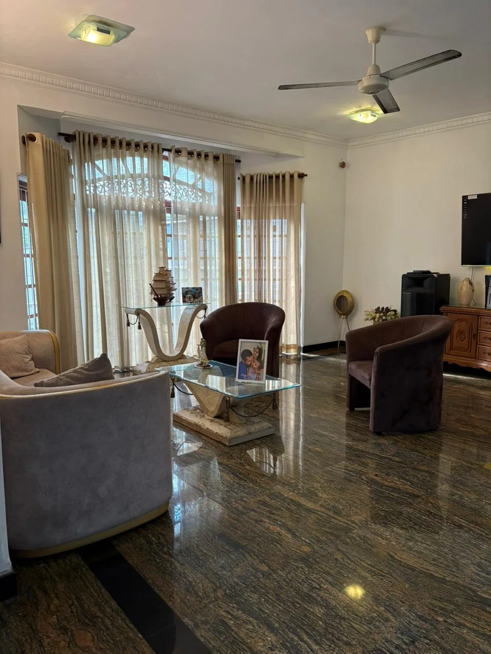 7 BED HOUSE · WATTALA photo 5